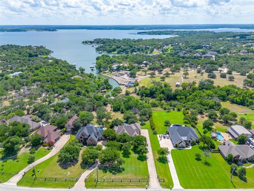 9549 Dickson Rd, Fort Worth, TX, 76179-4096 | Card Image