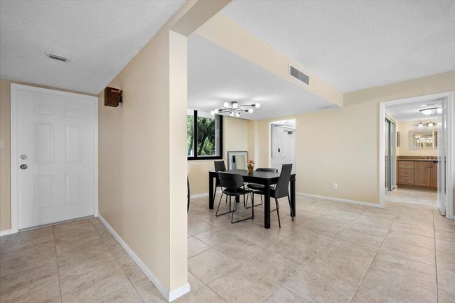 203-M1 - 1605 S Us Highway 1, Condo with 2 bedrooms, 2 bathrooms and null parking in Jupiter FL | Image 7