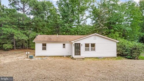 2159 Mathias Point Rd, King George, VA, 22485-6025 | Card Image