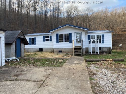 287 Shamblin Run Rd, Procious, WV, 25164-8122 | Card Image