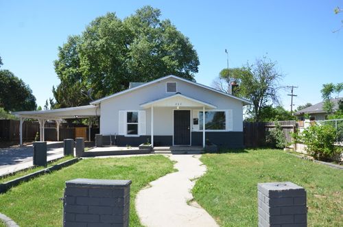 237 Smith Ave, Lemoore, CA, 93245-2860 | Card Image