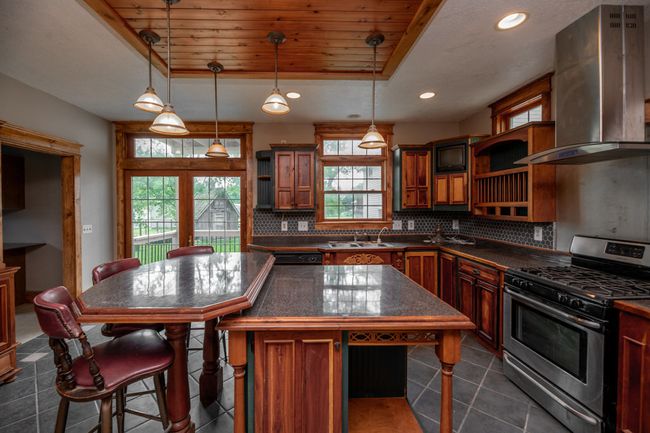 307 N Logan St, House other with 3 bedrooms, 2 bathrooms and 2 parking in Deer Creek IL | Image 14