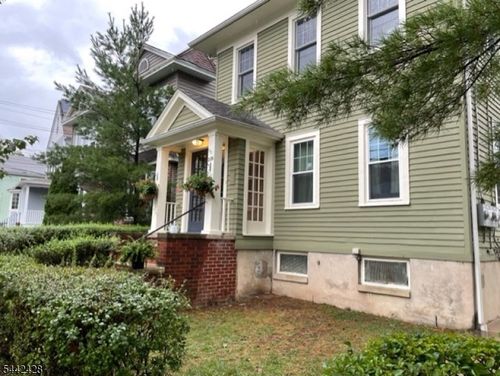 3-205 N Fullerton Ave, Montclair, NJ, 07042-3961 | Card Image