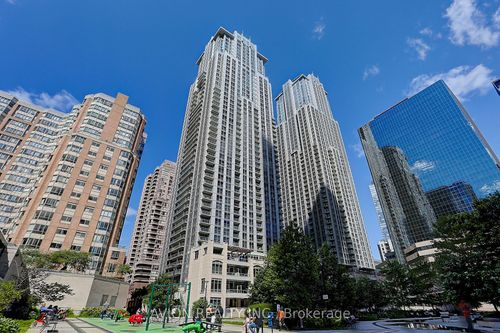 2610-761 Bay St, Toronto, ON, M5G2R2 | Card Image