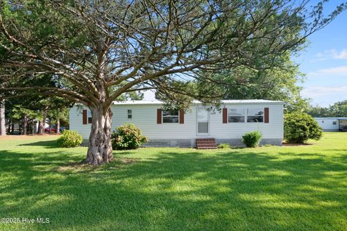 1865 Haddock Rd, Winterville, NC, 28590-7824 | Card Image