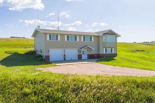 22376 Bunco Ct, Rapid City, SD, 57701-8422 | Card Image