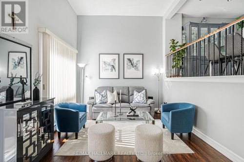 19-195 Trudelle St, Scarborough, ON, M1J3K3 | Card Image