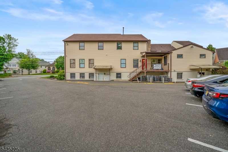 Commercial Lease in Wyckoff Twp. 5