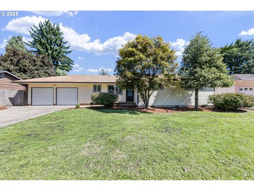 813 Sunview St, Eugene, OR, 97404-2284 | Card Image