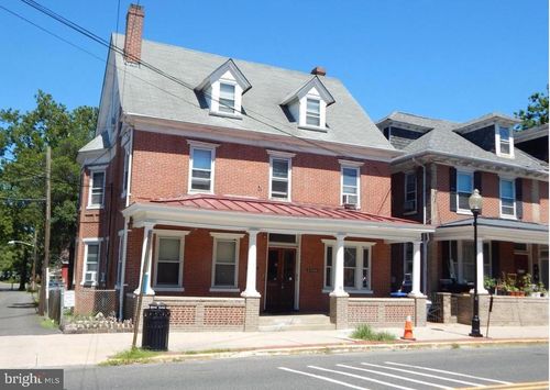 11 Washington Street, Mount Holly, NJ, 08060 | Card Image