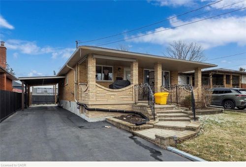 101 Victor Blvd, Hamilton, ON, L9A2V3 | Card Image