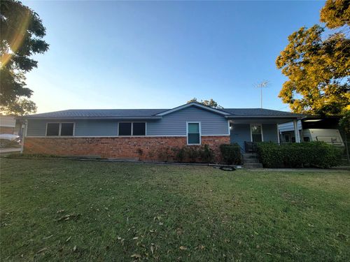 2901 Broadview Dr, Fort Worth, TX, 76114-1101 | Card Image