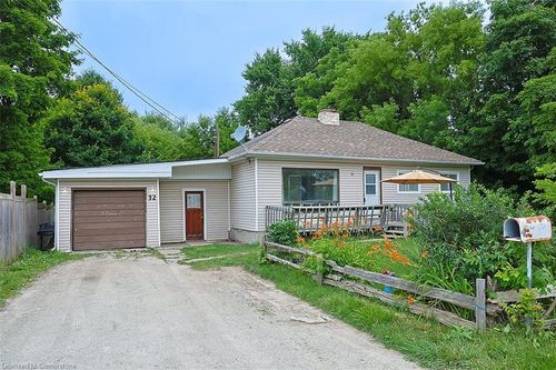 32 Maple Avenue E, Georgetown, ON, L7G5M2 | Card Image