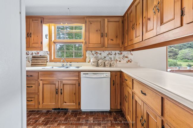 1230 N Shore Rd, House other with 2 bedrooms, 2 bathrooms and 9 parking in Algonquin Highlands ON | Image 18