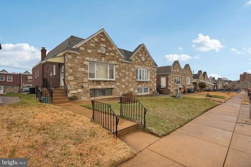 2311 Afton St, PHILADELPHIA, PA, 19152-4105 | Card Image