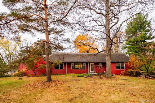 13961 Ridgewood Dr, Plymouth, MI, 48170-2430 | Card Image