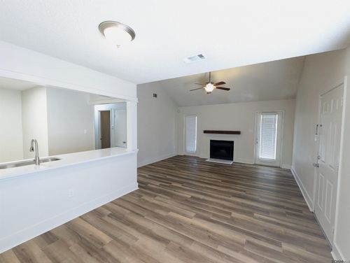 apt-88-11011 Cal Rd, Baton Rouge, LA, 70809-2873 | Card Image