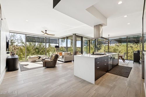 218-7180 E Kierland Blvd, Scottsdale, AZ, 85254-2085 | Card Image