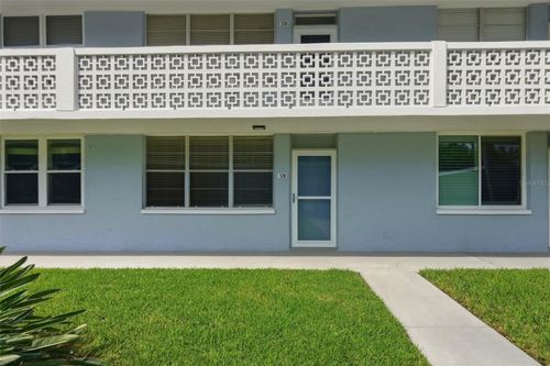120-4720 Locust St Ne, ST PETERSBURG, FL, 33703-6417 | Card Image