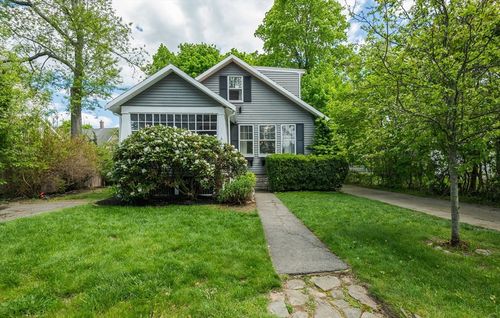 21 Park St, South Hamilton, MA, 01982-1803 | Card Image