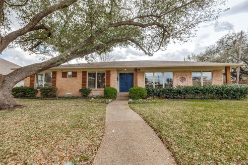3228 Regent Dr, Dallas, TX, 75229-5055 | Card Image