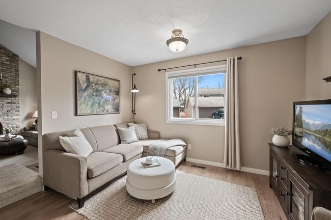 Main Fl Family Room | Image 20