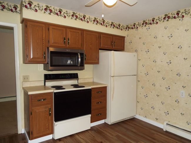 407 Doty St, House other with 3 bedrooms, 2 bathrooms and null parking in Leslie MI | Image 4