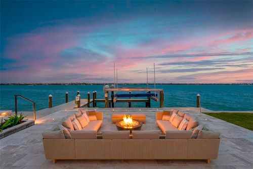487 Meadow Lark Dr, SARASOTA, FL, 34236-1901 | Card Image