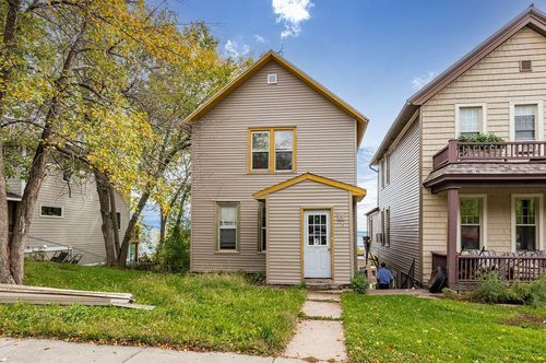 12 E 5th St, Duluth, MN, 55805-1775 | Card Image