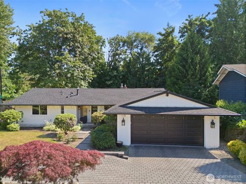 11171 Se 59th Street, Bellevue, WA, 98006 | Card Image