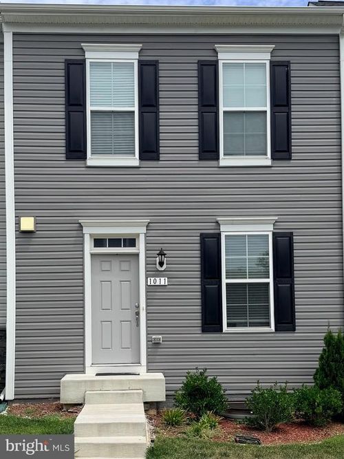 1011 Flester Ln, LAUREL, MD, 20707-6512 | Card Image