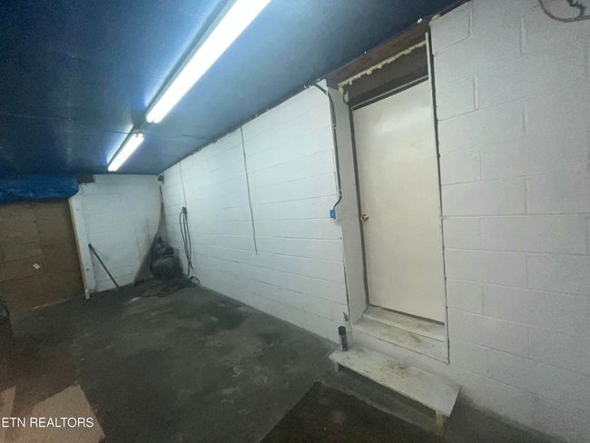 818 Oakdale St, House other with 2 bedrooms, 1 bathrooms and null parking in Appalachia VA | Image 6