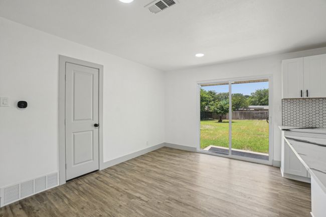 112 Gordon Dr, House other with 4 bedrooms, 2 bathrooms and null parking in Azle TX | Image 12