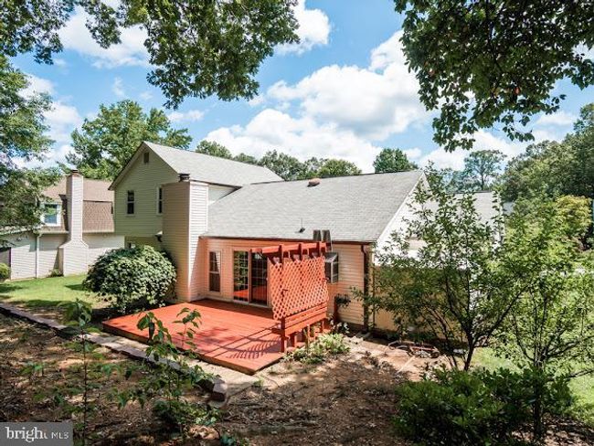 9720 Ironmaster Dr, House other with 4 bedrooms, 3 bathrooms and null parking in BURKE VA | Image 8