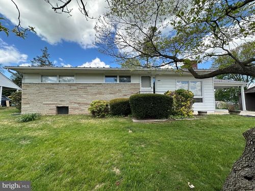 17724 Crest Dr, HAGERSTOWN, MD, 21740-7010 | Card Image