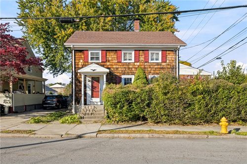 57 Pidge Ave, Pawtucket, RI, 02860-6064 | Card Image