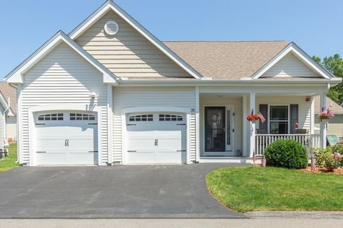 31-31 Sagewood Dr, Pelham, NH, 03076-3395 | Card Image