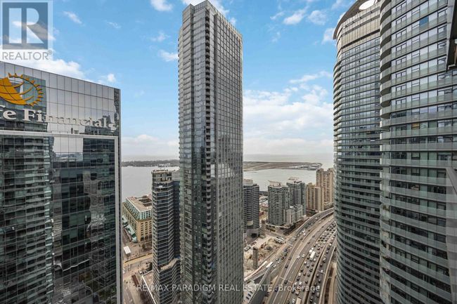 4209 - 55 Bremner Blvd, Condo with 1 bedrooms, 1 bathrooms and null parking in Toronto ON | Image 28