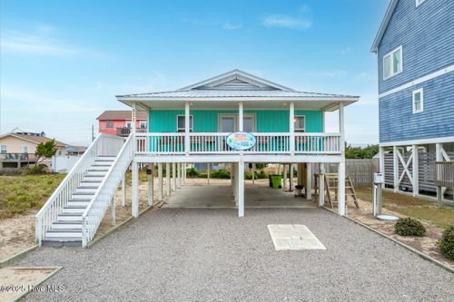 521 Ocean Dr, N Topsail Beach, NC, 28460-8139 | Card Image