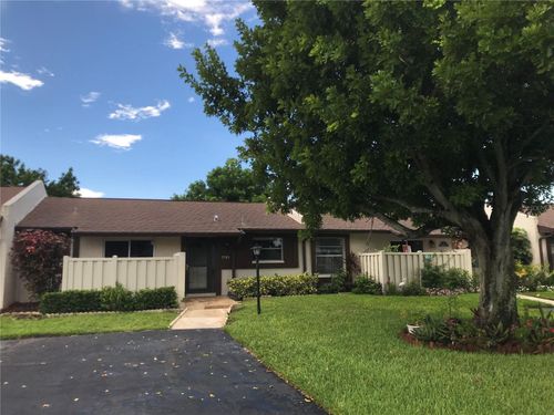 3705 34th Avenue Dr W, Bradenton, FL, 34205-1905 | Card Image