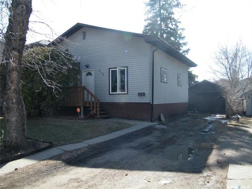 514 L Avenue N, Saskatoon, SK, S7L2P8 | Card Image