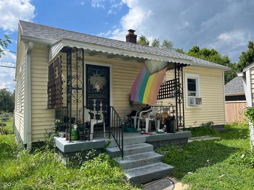 1902 Koehne St, Indianapolis, IN, 46202-1063 | Card Image