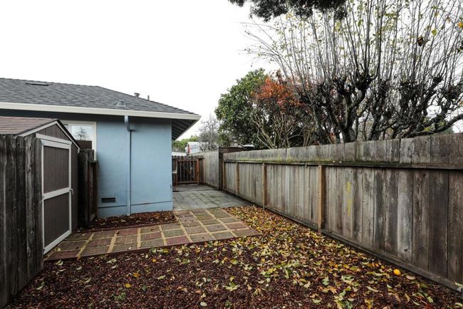 300 Encina Cmns, House other with 7 bedrooms, 5 bathrooms and 2 parking in Stanford CA | Image 46