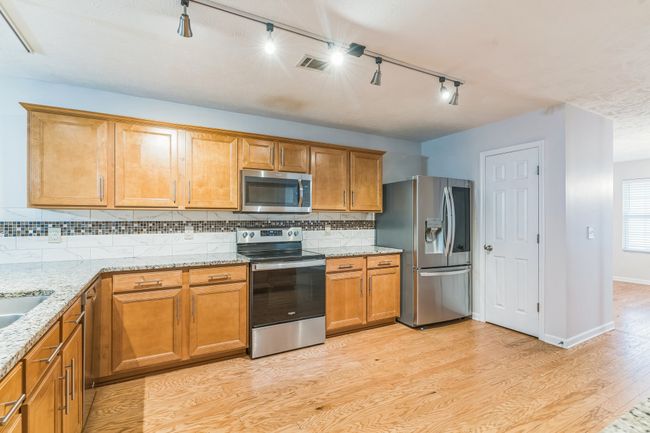 1006 Harmony Ln, House other with 4 bedrooms, 3 bathrooms and 2 parking in Hendersonville TN | Image 9