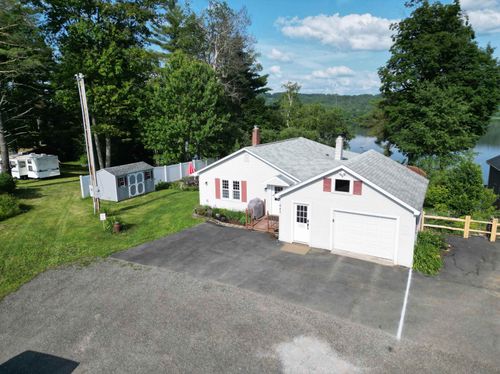 422 Billings Pt, Newport, VT, 05855-9756 | Card Image