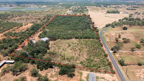 19366 Benton City Rd, Somerset, TX, 78069-3112 | Card Image