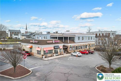 204-107 E Main St, Bath, PA, 18014-1519 | Card Image
