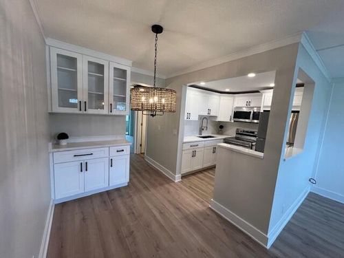 124 Sheffield F, West Palm Beach, FL, 33417-1523 | Card Image