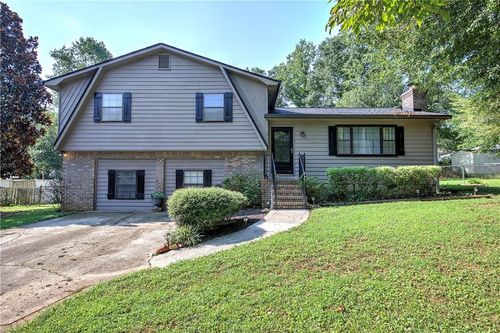 4573 Westview Dr, Powder Springs, GA, 30127-3362 | Card Image