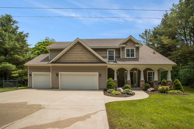 7049 3 Rd St, House other with 4 bedrooms, 4 bathrooms and null parking in Mattawan MI | Image 4